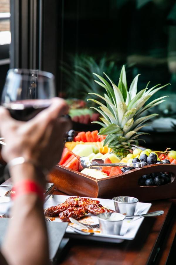 Hotel Henri New York Ngoại thất bức ảnh