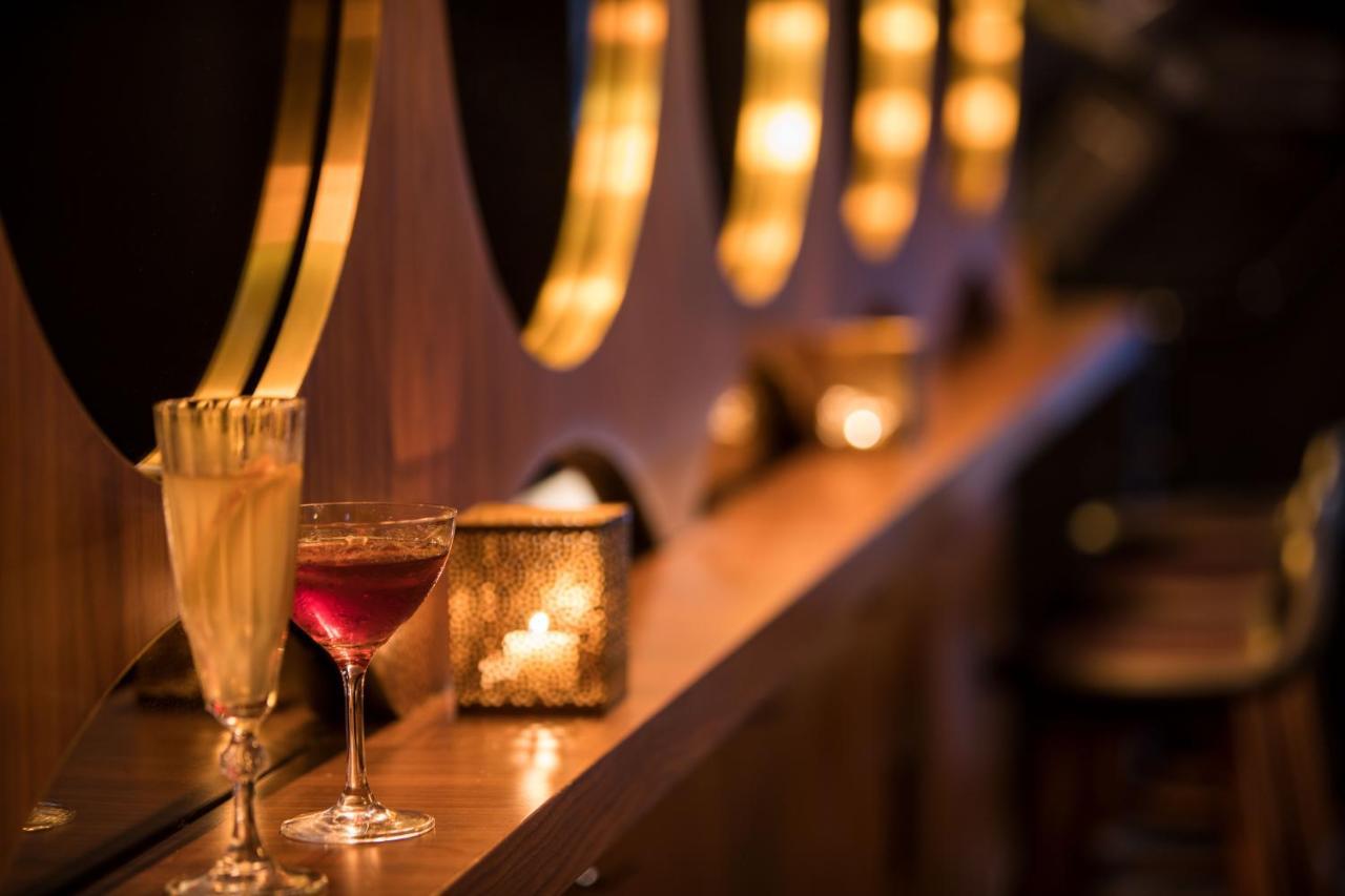 Hotel Henri New York Ngoại thất bức ảnh