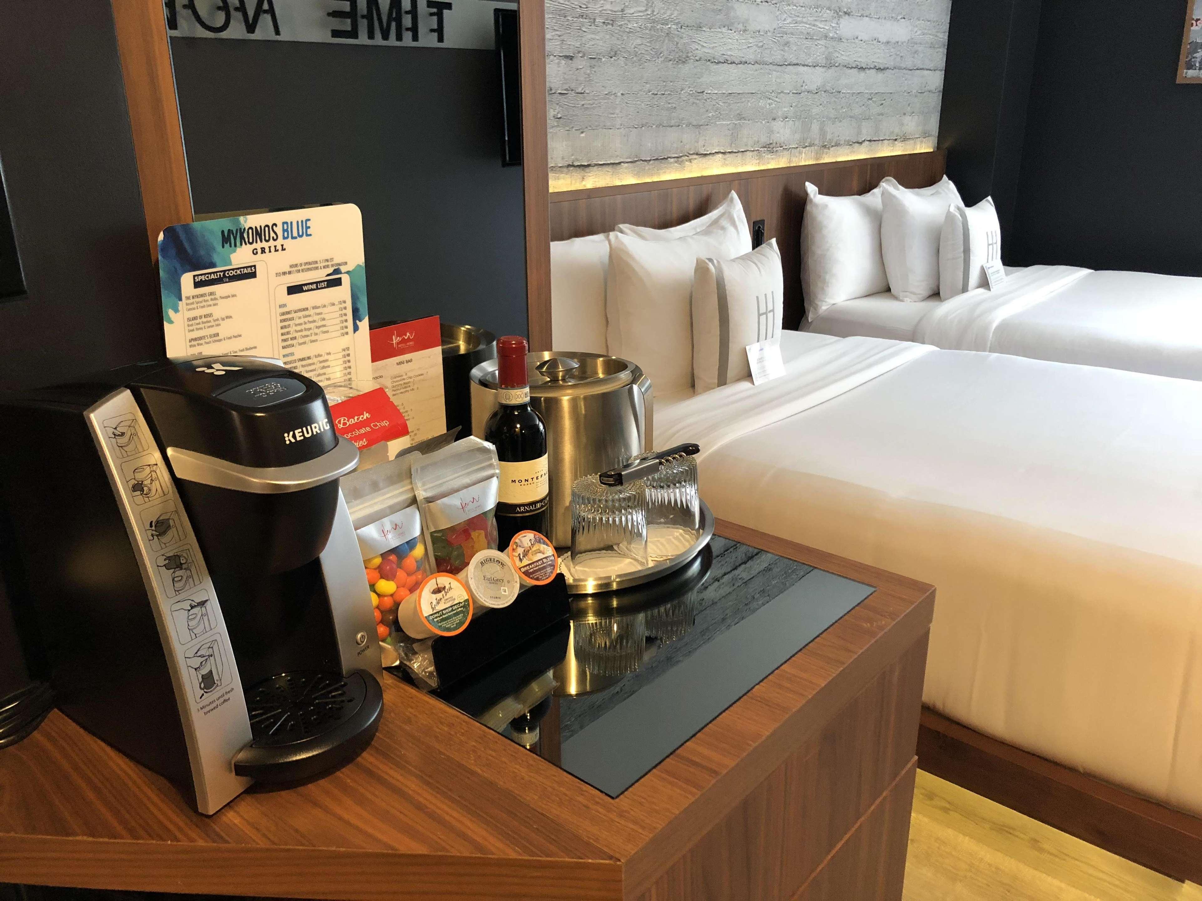 Hotel Henri New York Ngoại thất bức ảnh